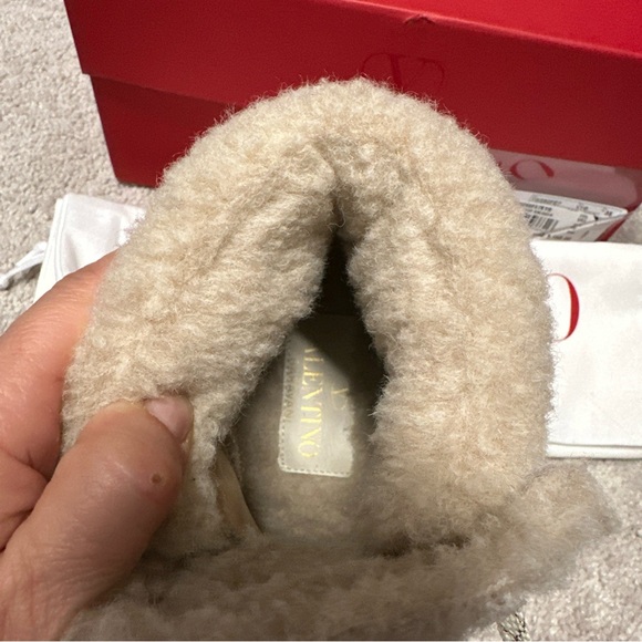 Valentino Womens Gumboy Mid Top Shearling Sneakers SZ 35 $1050 Worn Once - Picture 5 of 9